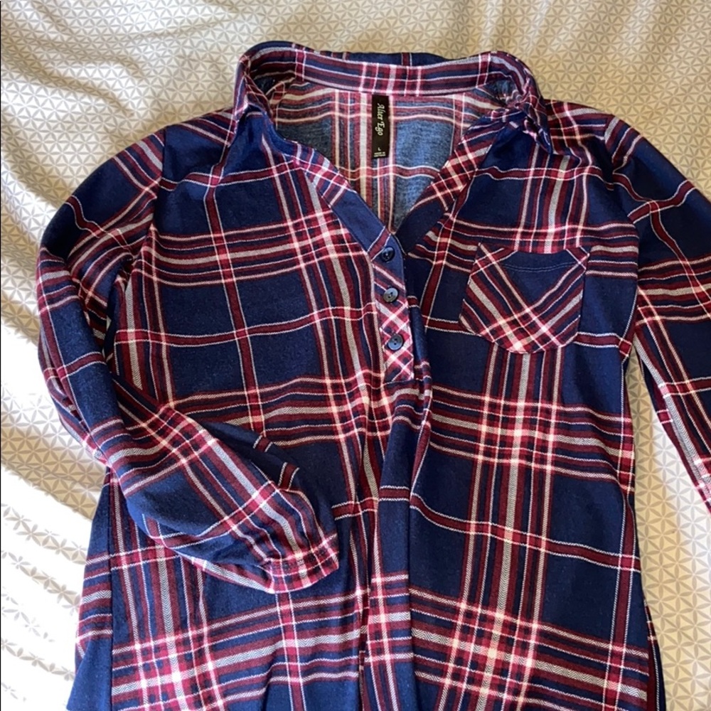 Women’s Flannel Top